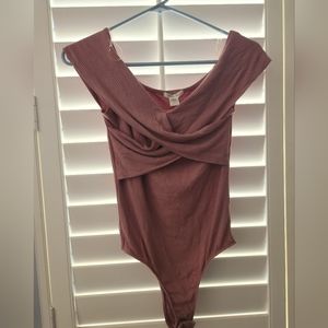 Basic Bodysuit size M